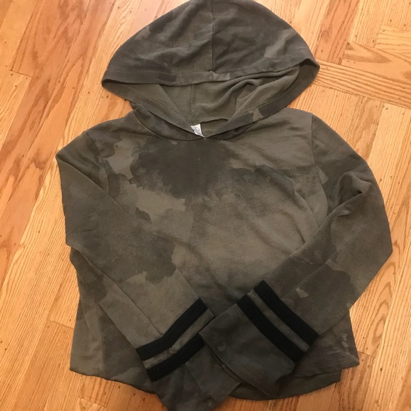 Alternative Tops - ALTERNATIVE HOODIE.
